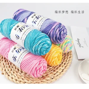100% Acrylic Fancy Dyed Bulky Yarn 5Ply 100g a Ball for Baby Knit Cloth and Sewing