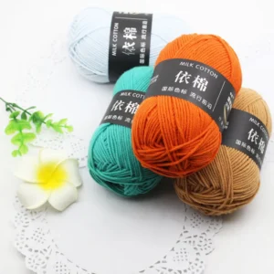 100% Milk Cotton Hand Knitting Yarn Various Colors 50g 4 Ply Crochet Yarn High Tenacity Recycled and Dyed Pattern