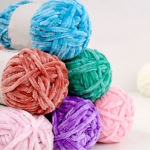 100g Fluffy Velvet Chenille Yarn for Crocheting and Knitting Baby Yarn for Crocheting Soft Crochet Chunky Yarns