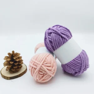 3.5oz Chenille Yarn for Blankets Amigurumi Soft Matte Velvet Baby Yarn Blanket Knitting and Crocheting Bulky 5# Yarn