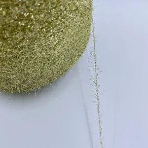 7.5NM 1 Metallic Gold Dyed Feather Yarn Polyester Blended for Knitting