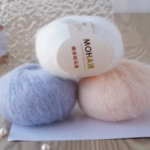 Blended Mohair Yarn High Tenacity Feather Style for Sewing and Weaving Recycled and Dyed Woven Yarn for Crochet