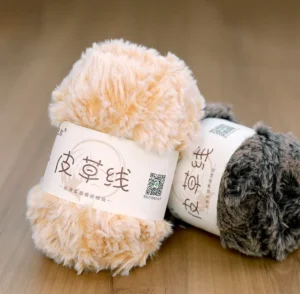Factory direct 100% polyester fancy fur yarn hand woven yarn