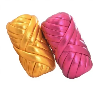 Jumbo 2.6cm Metallic Shiny Dyed 100% Polyester Yarn 250g Super Bulky Chunky Crochet Yarn Arm Knitting Blanket Pet Bed Luxury