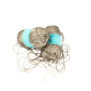 Kingeagle New 100% Polyester Soft Feeling Crochet Yarn for Weaving