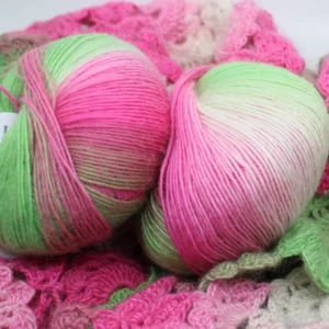 Long Distance Dyed 100% Wool Yarn