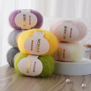 Super Kid Mohair Yarn Blend for Hand Knitting Shawls Ultra Fine Soft Chunky Wool Roving DIY Craft Bulk Skeins