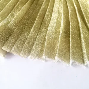 Wrinkled Silver Metallic Yarn Knit Fabric for Skirt